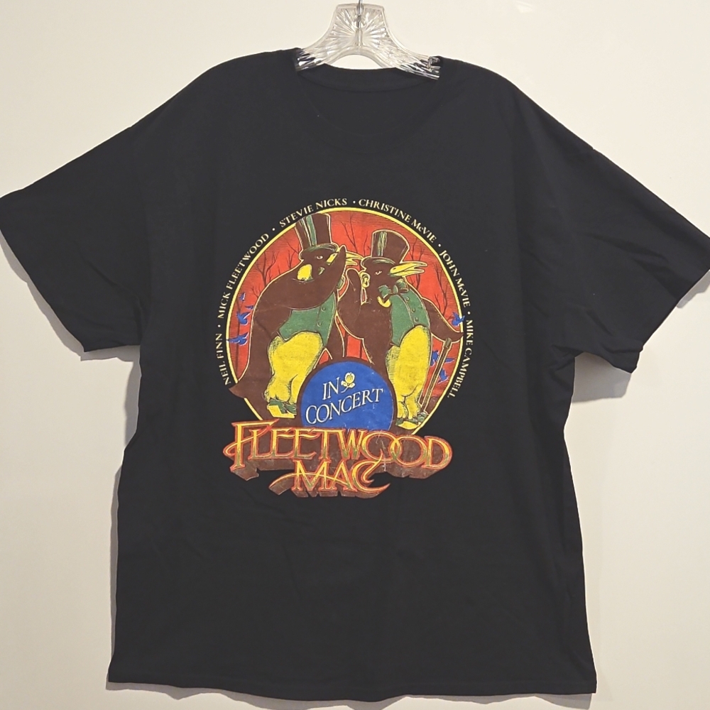 Fleetwood Mac Black Short sleeve concert tee Tour 2018 - 2019 Your City Here XL